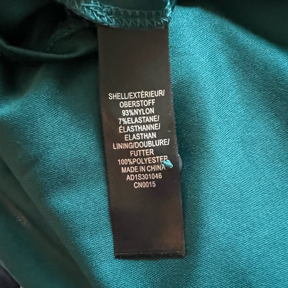 Adrianna Papell Emerald Green Lace Top - Picture 5 of 7